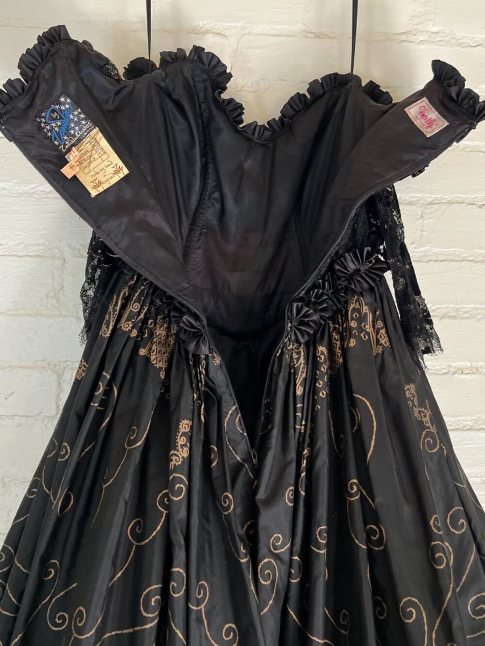 80s Zandra Rhodes Black Lace Ball Gown Handmade Excellent Condition Size 10 RARE - Picture 12 of 12
